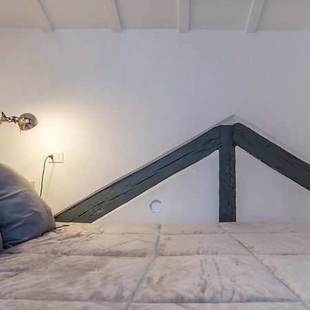 Апартаменты Charming Loft Navona Рим Экстерьер фото