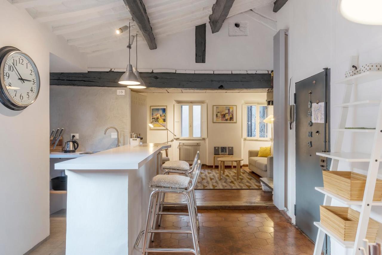 Апартаменты Charming Loft Navona Рим Экстерьер фото