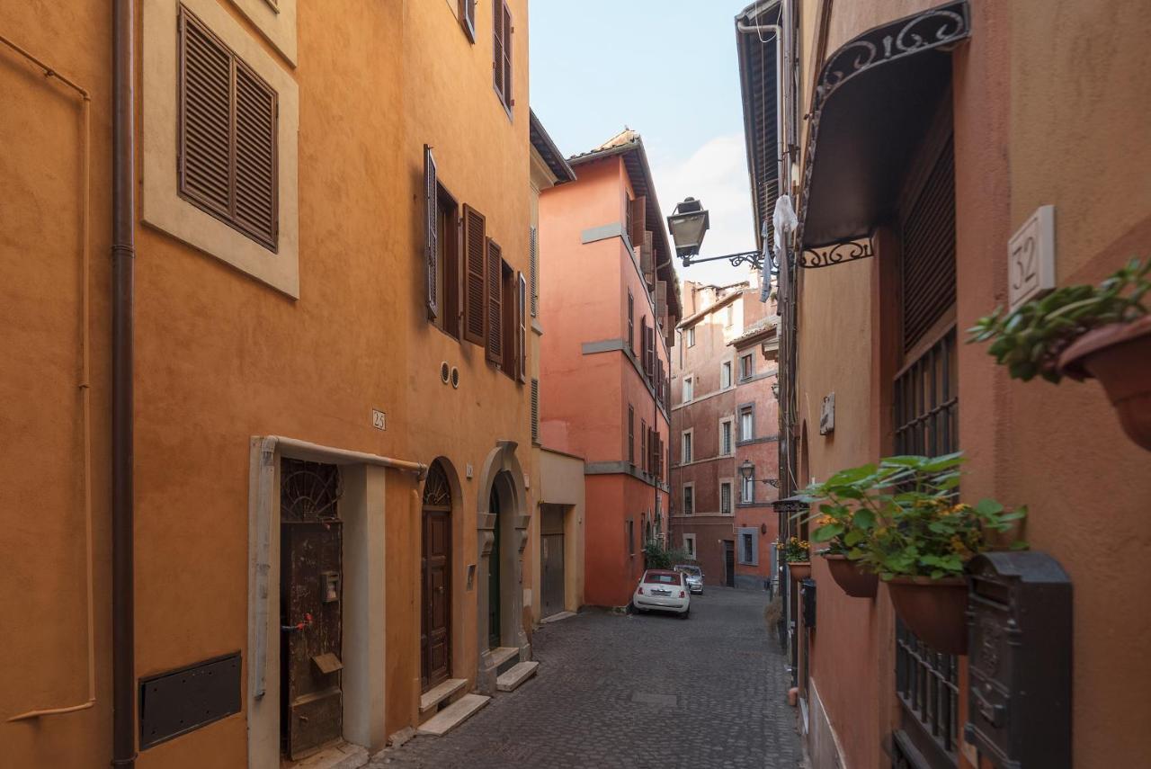 Апартаменты Charming Loft Navona Рим Экстерьер фото